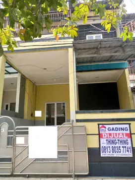 SS698- Dijual  Rumah Standart Jalan 2 Mobil di Pondok Gading Utama