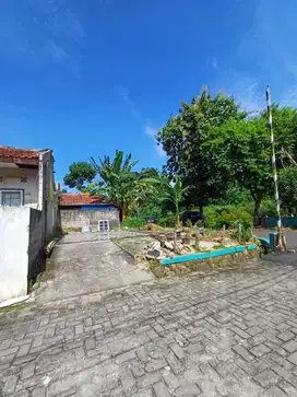 Tanah posisi hook SHM dalam perumahan dekat jalan toll pondok aren 053