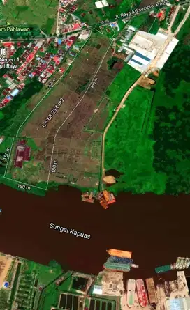 Tanah Adisucipto tepi jalan sampai sungai Kapuas