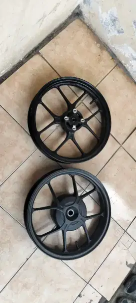 Velk matic Honda ukuran 14