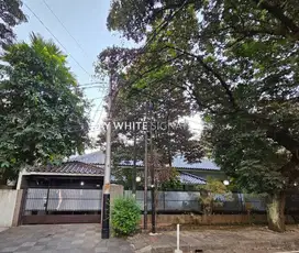 Dijual Rumah Lama Akses Jalan Kaki ke MRT Blok M di Lamandau