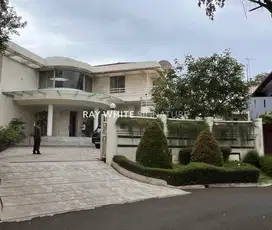 Dijual Rumah Area Mewah dan Exclusive Di Kencana Indah, Pd. Indah