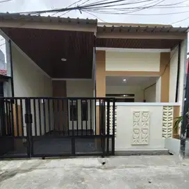 Dijual Rumah Dekat Harapan Indah Siap Huni di Taman Harapan Baru Bekas