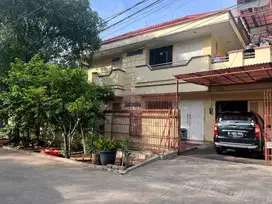 Murah! Rumah Hook Luas di Sunter Bisma, Jakarta Utara