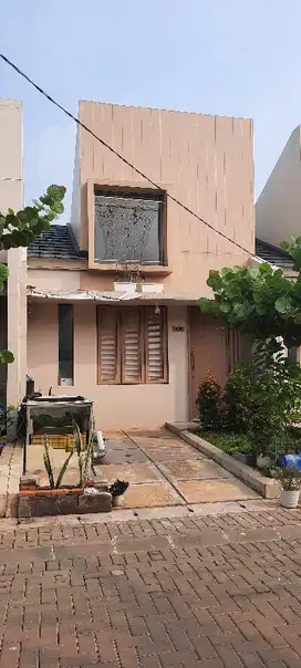 Dijual cepat rumah baru siap huni 10 menit ke stasiun cisauk