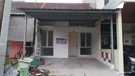 Termurah Rumah di Cluster Manhattan Mutiara Gading City Bekasi