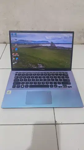 Laptop asus A412F intel core i5/8gb/512gb 14inch