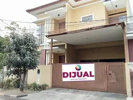 dijual rumah luas 2,5 lantai di prima harapan regency bekasi