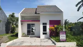 (sf) dijual Rumah siap huni nempel st krl