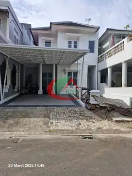 KOTA WISATA, CIBUBUR, LIKE NEW, HARGA TERBAIK