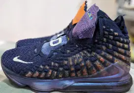 Sepatu nike basket lebron 17