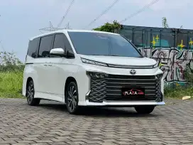Toyota Voxy 2022
TSS CVT 2.0 Automatic