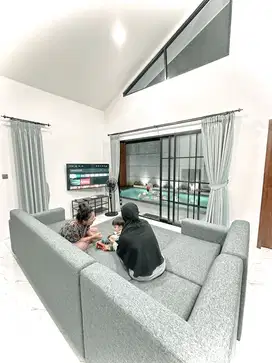 SENTUL CITY, RUMAH RASA VILLA, SWIMMINGPOOL PRIBADI, DI KOMPLEX