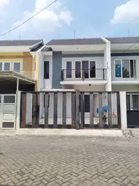 Dijual Rugi Rumah Green mansion lontar surabaya barat