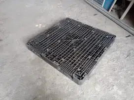 Pallet plastik bekas palet plastik Second