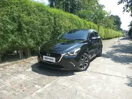Pajak Panjang - MAZDA 2 1.5 R SKYACTIV BENSIN A/T 2019 HITAM