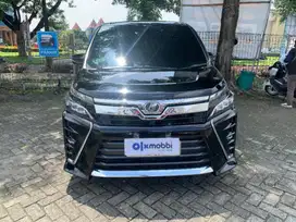 [OLXmobbi] Toyota Voxy 2.0 Bensin-AT 2018 Hitam