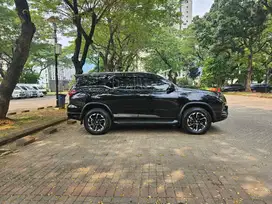 Fortuner GR Sport 2.4 tahun 2021 istimewa