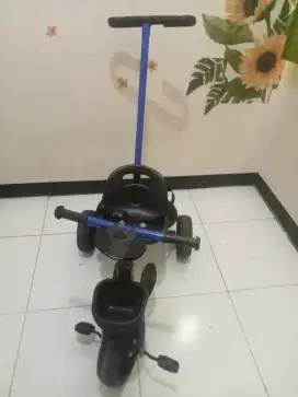 SEPEDA ANAK RODA TIGA