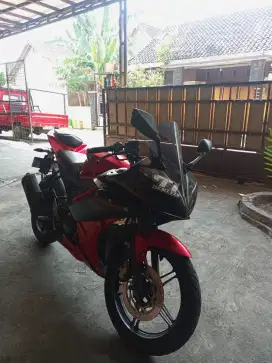 YZF R15 V2 2015