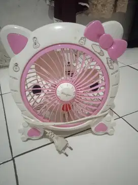 Dijual kipas angin Advance model Hello kitty