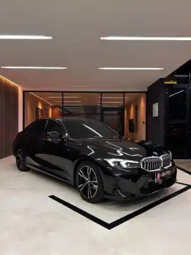 BMW 330 M SPORT 2024 km 400 perak LIKE NEW