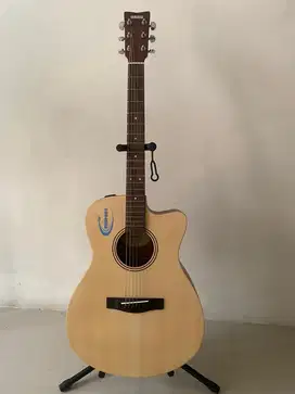 Gitar yamaha acoustic FSX400C