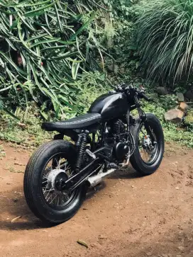 caferacer basic pullsar 200 cc