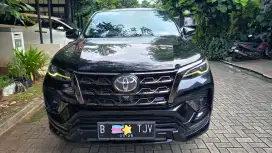 Fortuner 2.4 GR Sport Tahun 2021