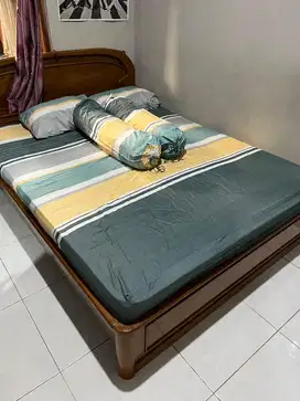 Sprei Kasur Bed Sheet Queen Set