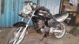 Honda Tiger Thn 2003