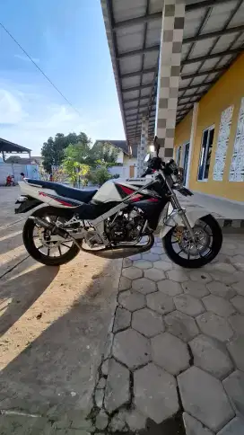 FORSALE NINJA R 2013