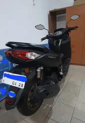 KM 6rb Yamaha NMAX 2023 Hitam