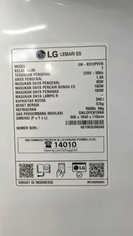 Dijual kulkas baru ex kado