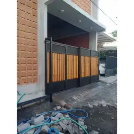 Pagar gerbang minimalis kombinasi woodplank bergaransi