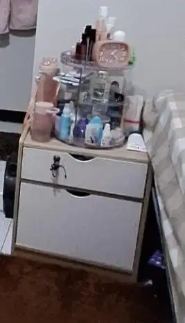 RAK MINI PUTIH MINIMALIS