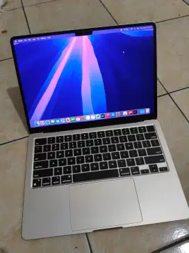 MacBook Air M2 2022 Second Like New 13 Inch