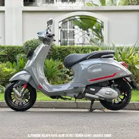 Piaggio Vespa Sprint S 150 IGET ABS LED Th 2021 Warna Grey Aveo Perfec
