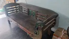 Bangku Madura  peninggalan ortu