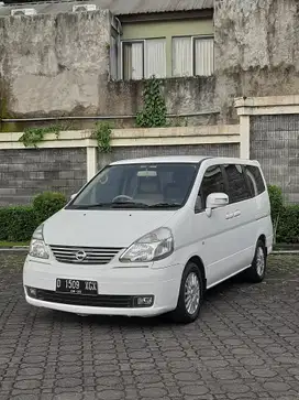Nissan Serena 2012 Bensin