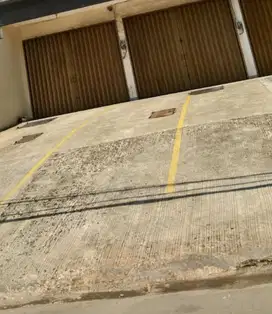 Ruko gandeng Pluit Karang Jalan Besar Dekat Pasar dan sekolah