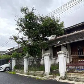 Dijual rumah hitung tanah di Riung Bandung