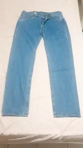 Celana Jeans Pria LEVI'S Authentic