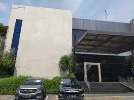 Dijual gedung kantor & workshop di Jl. Raya Puspitek Pamulang dkt UNPA