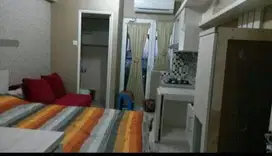 Sewa harian Apartemen Green Pramuka Tower Fagio Studio Furnished