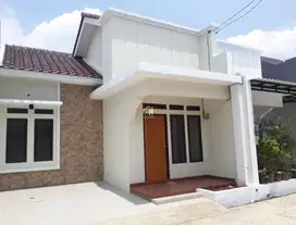 Perumahan siap huni dekat akses tol dan KRL