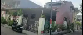 RUMAH BESAR DI ANEKA ELOK PENGGILINGAN