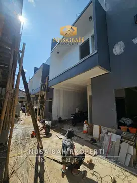 rumah baru tahap finising akses mobil condet balekambang