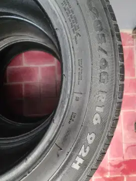 Ban mobil 205 60 R16