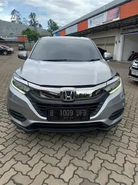 Honda HR-V SE 1.5 2021 (Kondisi ISTIMEWA)